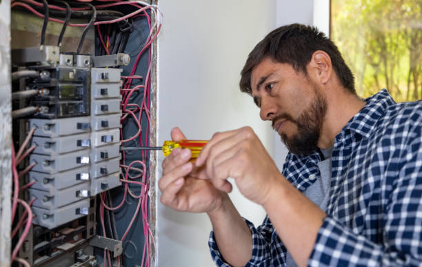 Best Circuit Breaker Repair  in South Russell, OH